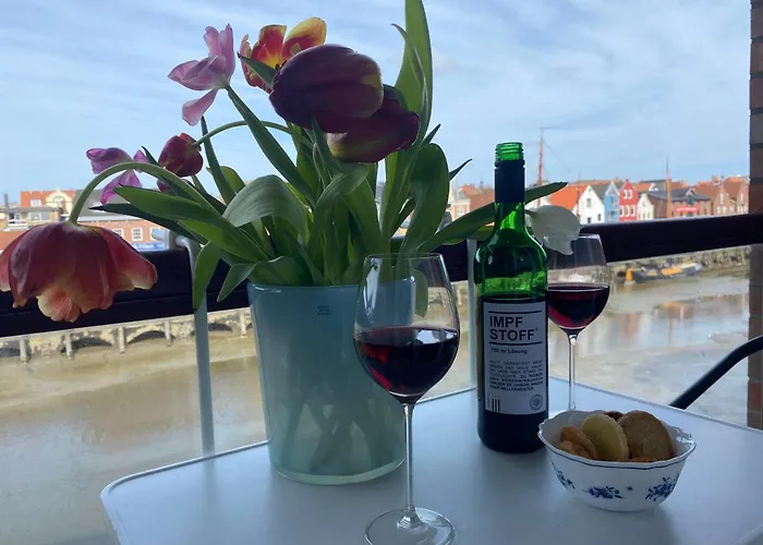 Simmerdeis Am Hafen Husum (Schleswig-Holstein)